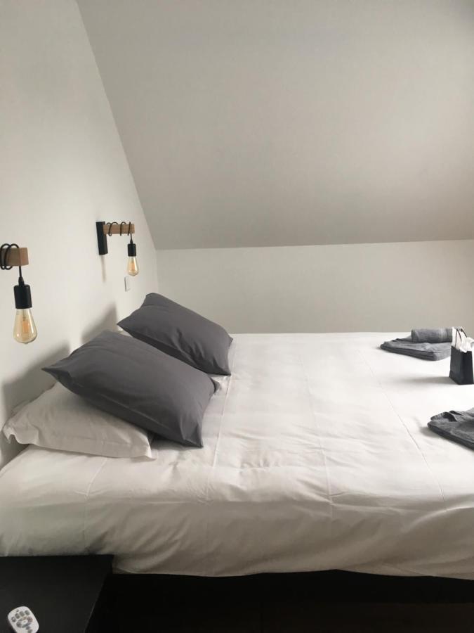 Villa Charles & Ashton 사르주 외부 사진