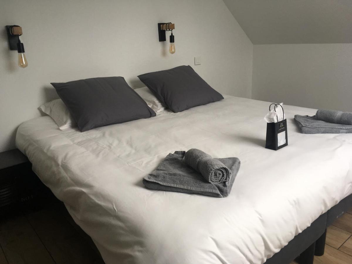 Villa Charles & Ashton 사르주 외부 사진